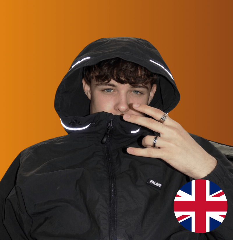 Who is Bailey Lewis? - Favikon